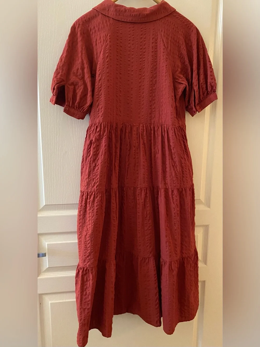FREE THE ROSES Stripe Texture Tiered Collared Midi Dress in Red - S - Picture 4 of 16